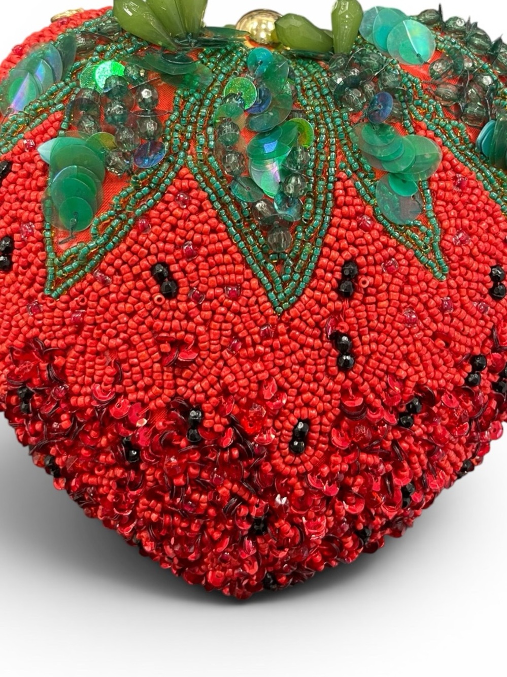 GORGEOUS Handcrafted India Strawberry Beaded Sequin Crossbody Bag Purse NWT Read